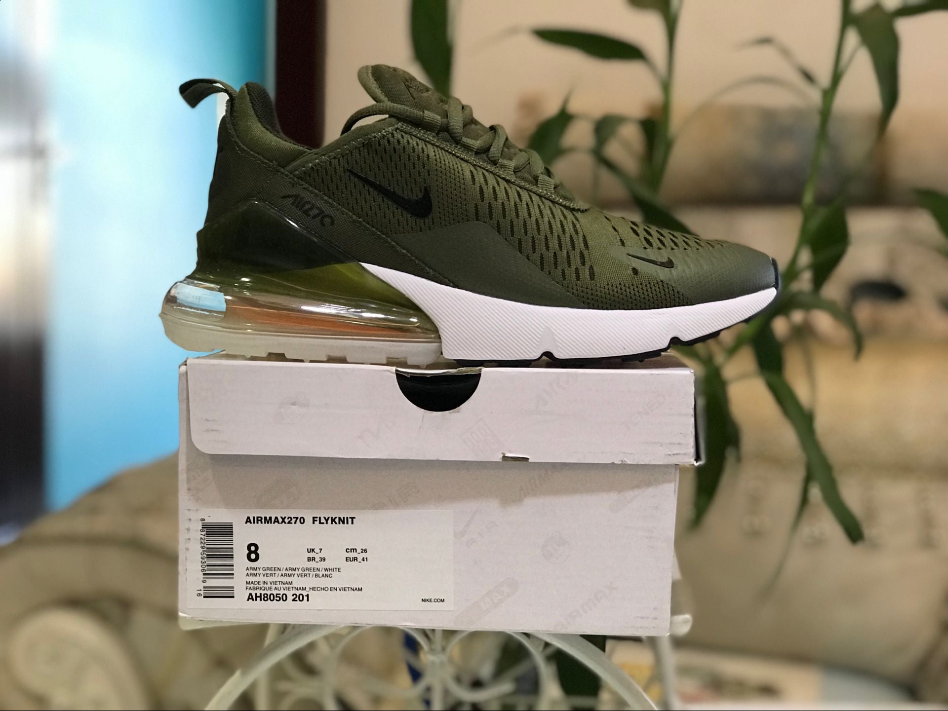 AM 270 Medium Olive Shoes Sneakers - nk0000439 - Image 10