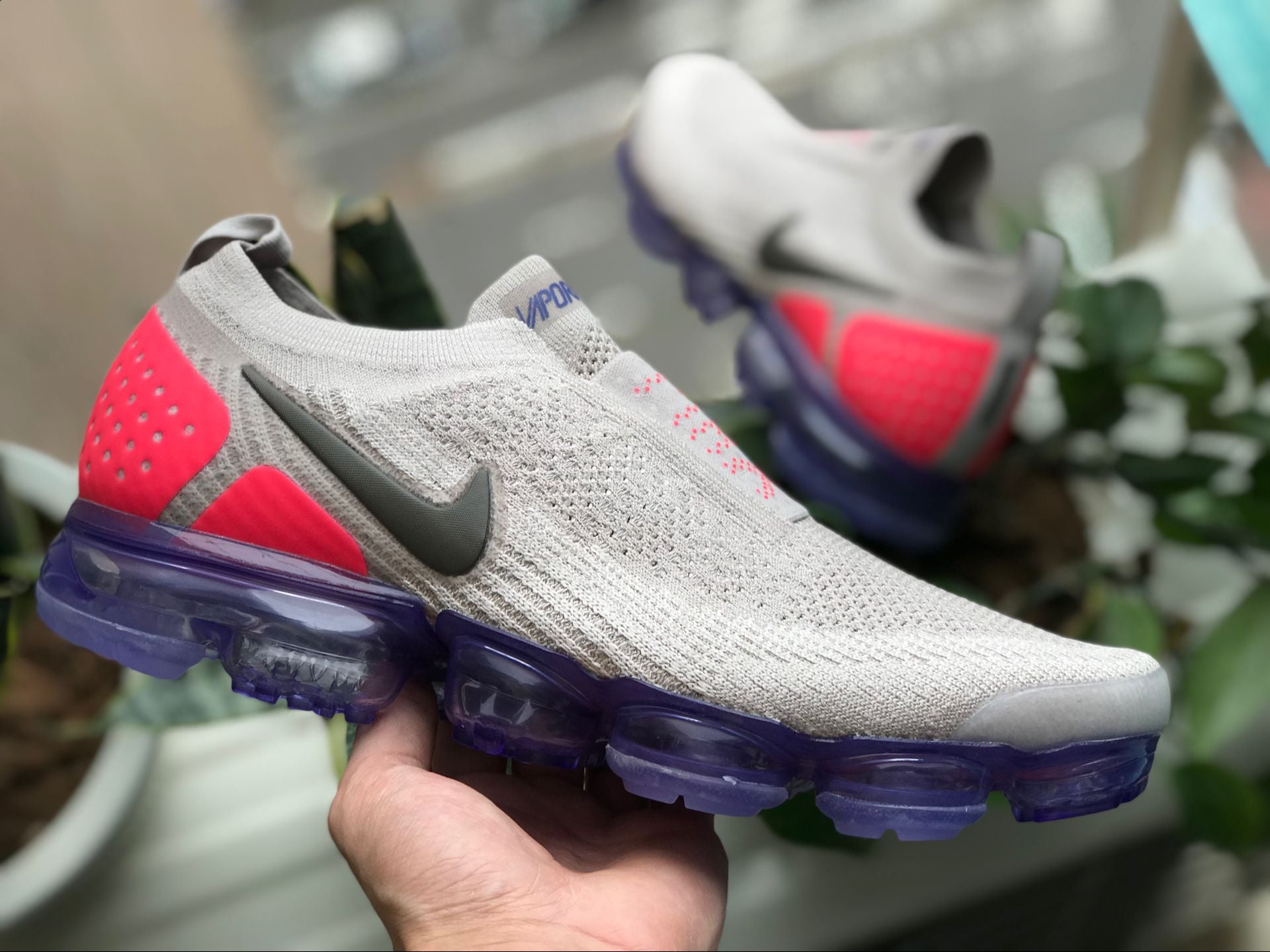 Air VaporMax Moc 2 Moon Particle Shoes Sneakers - nk0000467 - Image 17