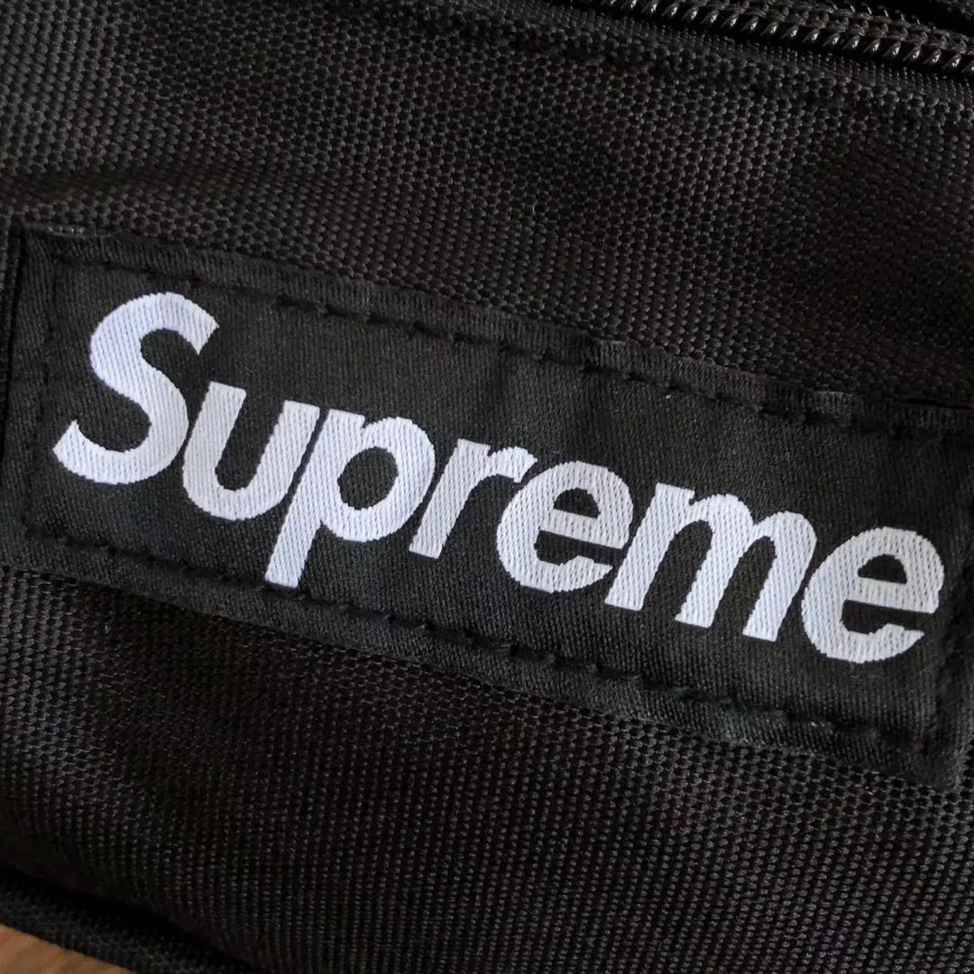 SUPREME Bags - 30 - spm0000231 - Image 4