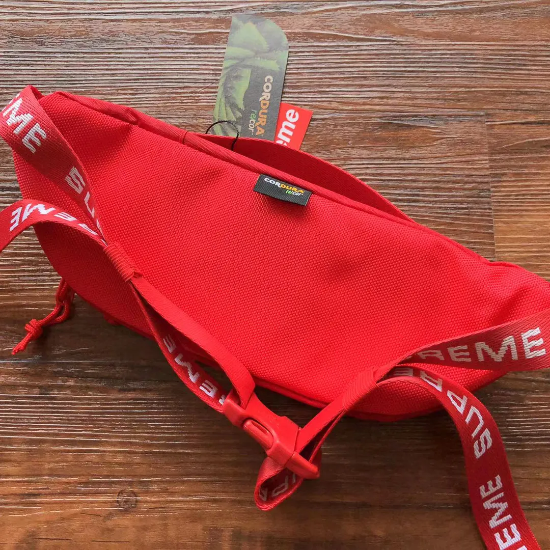 SUPREME Bags - 36 - spm0000237 - Image 4
