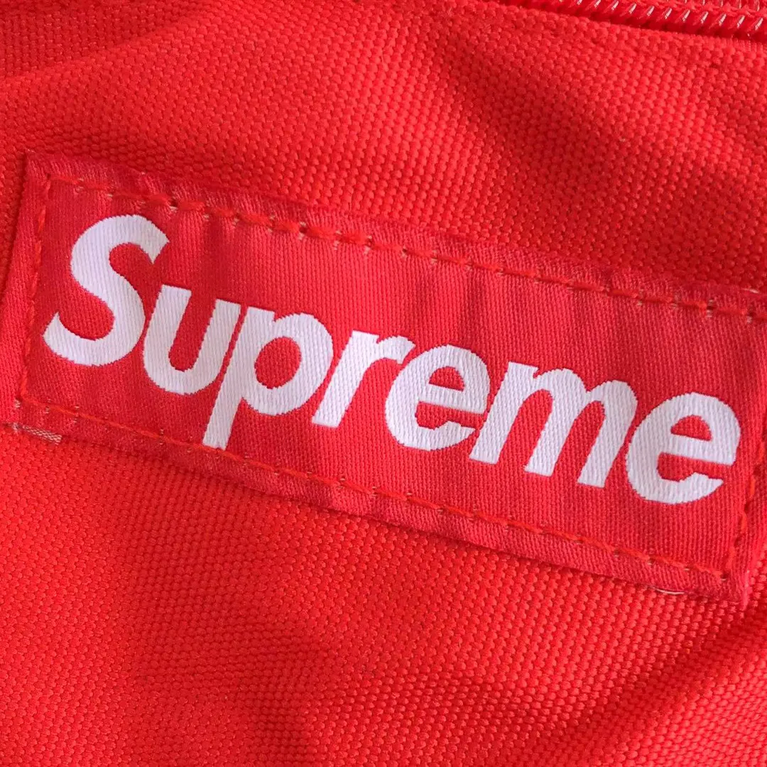 SUPREME Bags - 29 - spm0000230 - Image 3