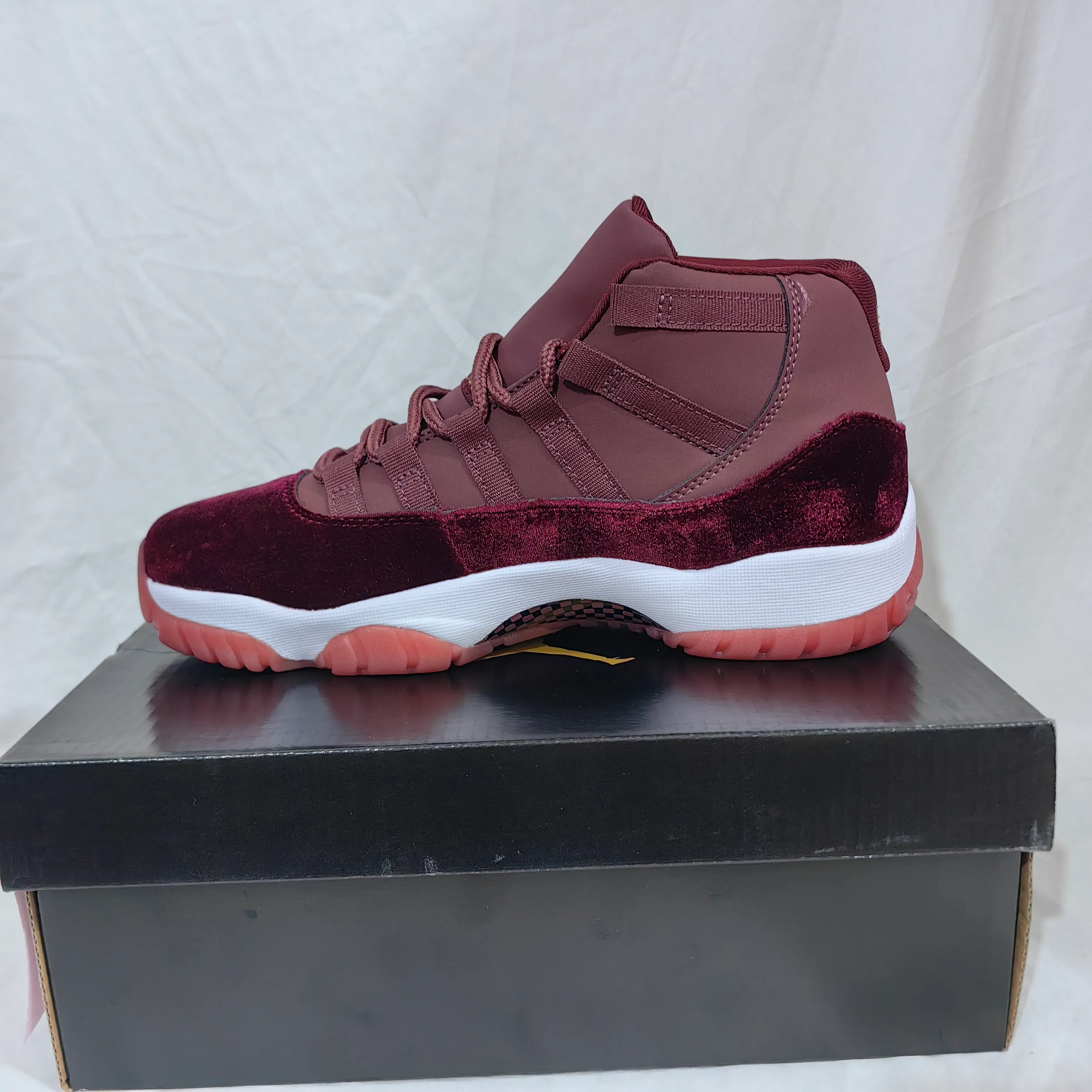 AJ 11 Heiress Velvet Shoes Sneakers - nk0003848 - Image 8