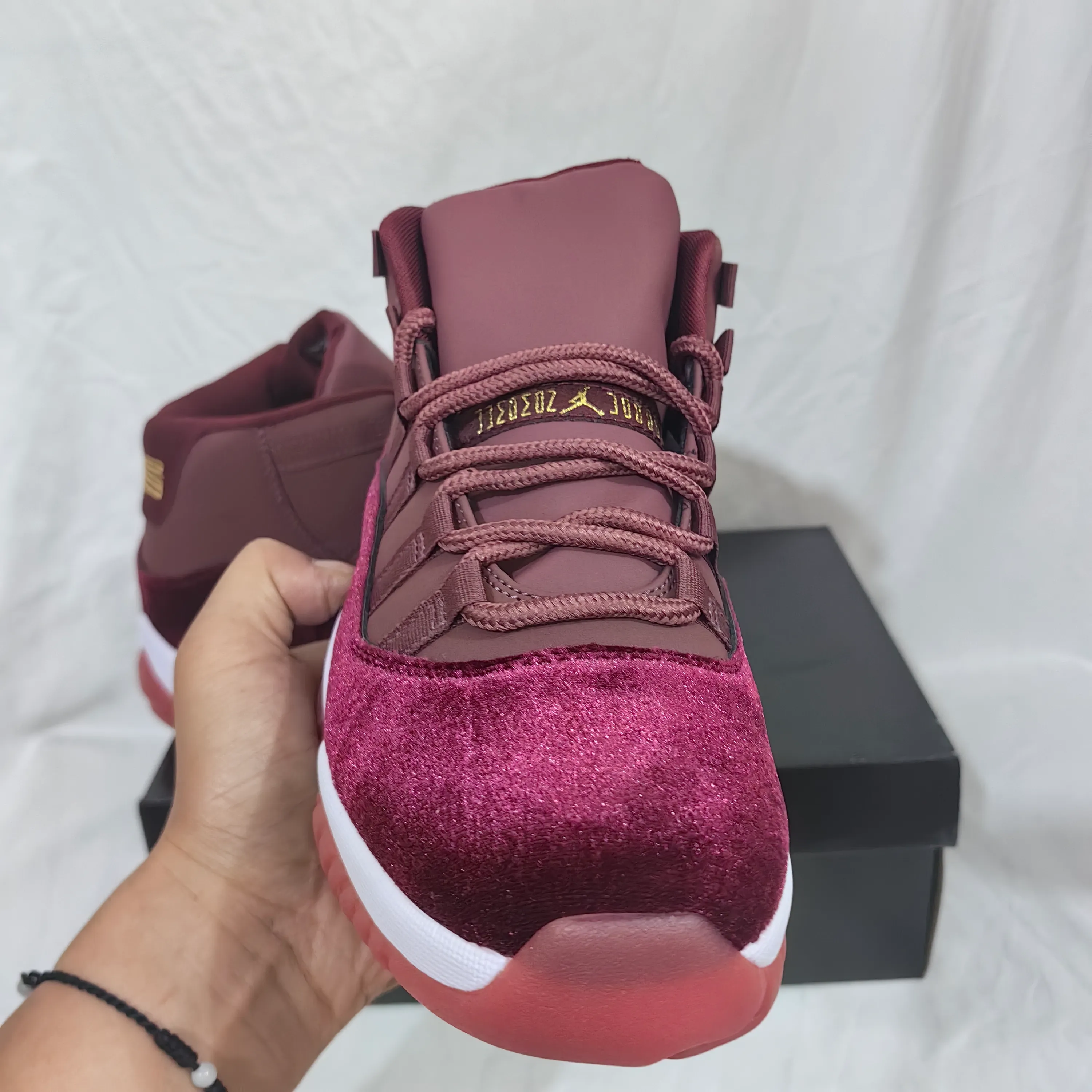 AJ 11 Heiress Velvet Shoes Sneakers - nk0003848 - Image 10