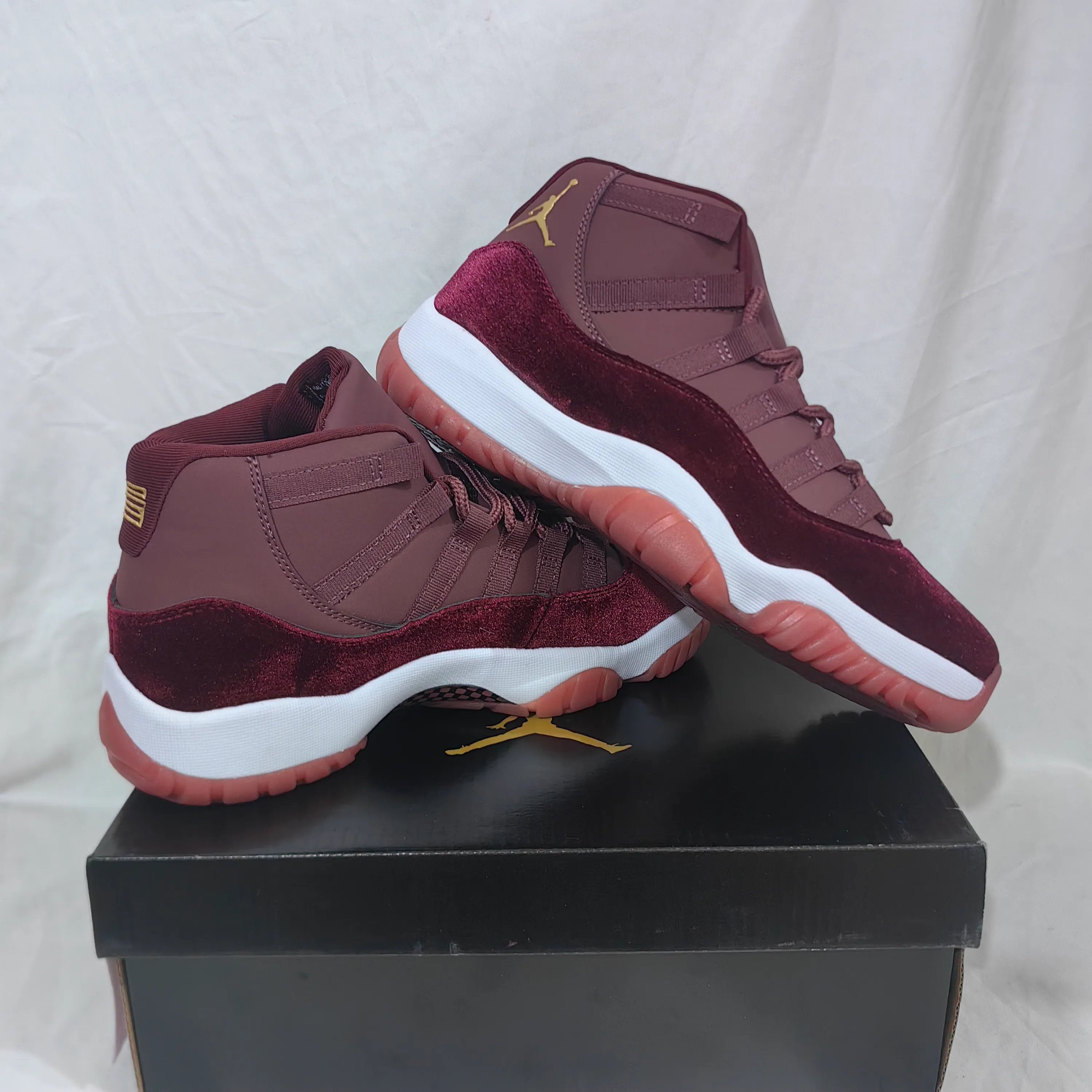 AJ 11 Heiress Velvet Shoes Sneakers - nk0003848 - Image 13