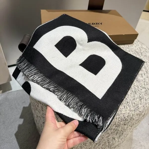 BUR Scarf - BUR0024