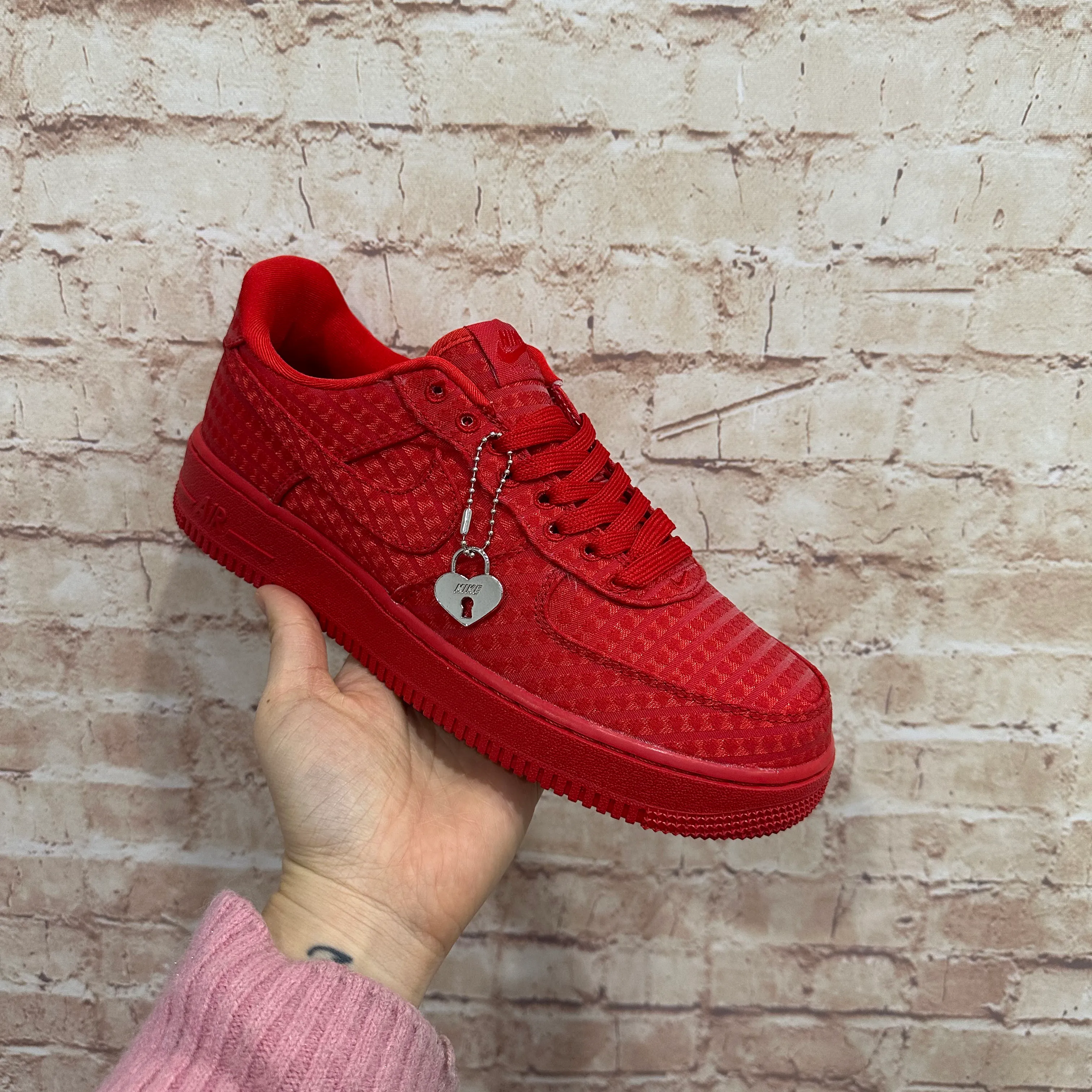 AF 1 Low Valentine's Day University Red (2026) Shoes Sneakers - nk0004832 - Image 9