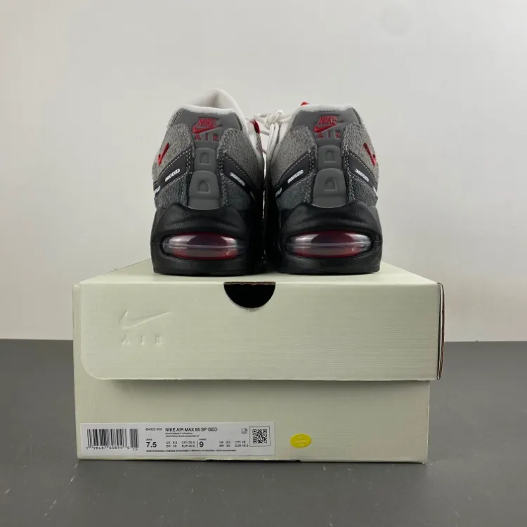 Undefeated x AM 95 'Tokyo Bright Crimson' Shoes Sneakers - nk0004949 - Image 6