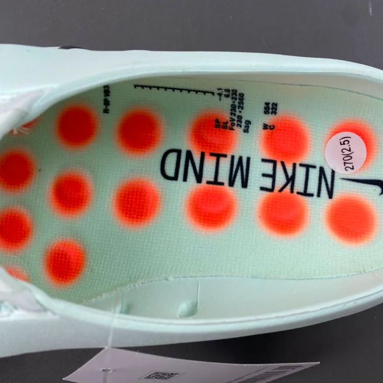 Mind 001 “Barely Green” Shoes Sneakers - nk0005246 - Image 5