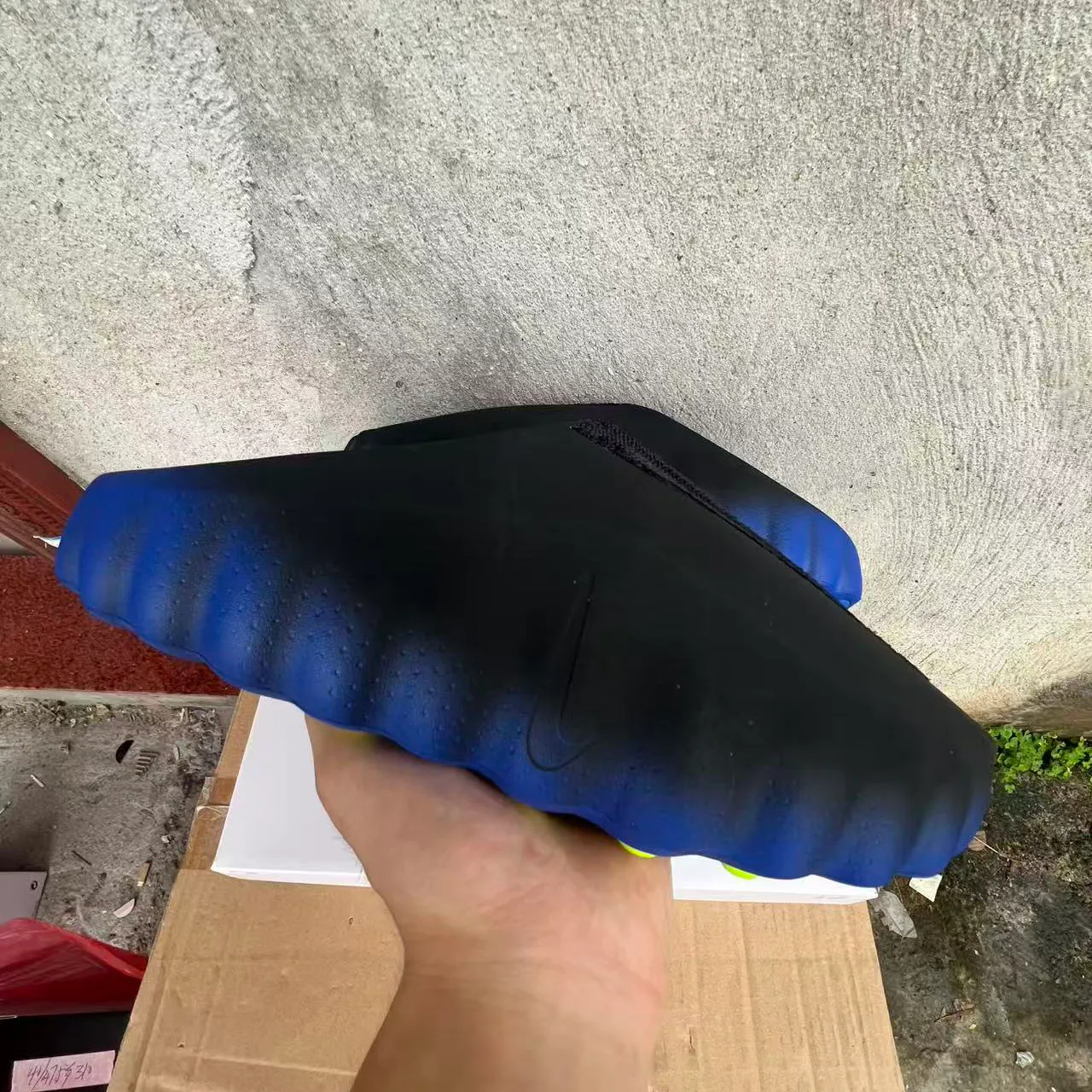 Mind 001 Flyknit "Hyper Royal" Shoes Sneakers - nk0005266 - Image 3