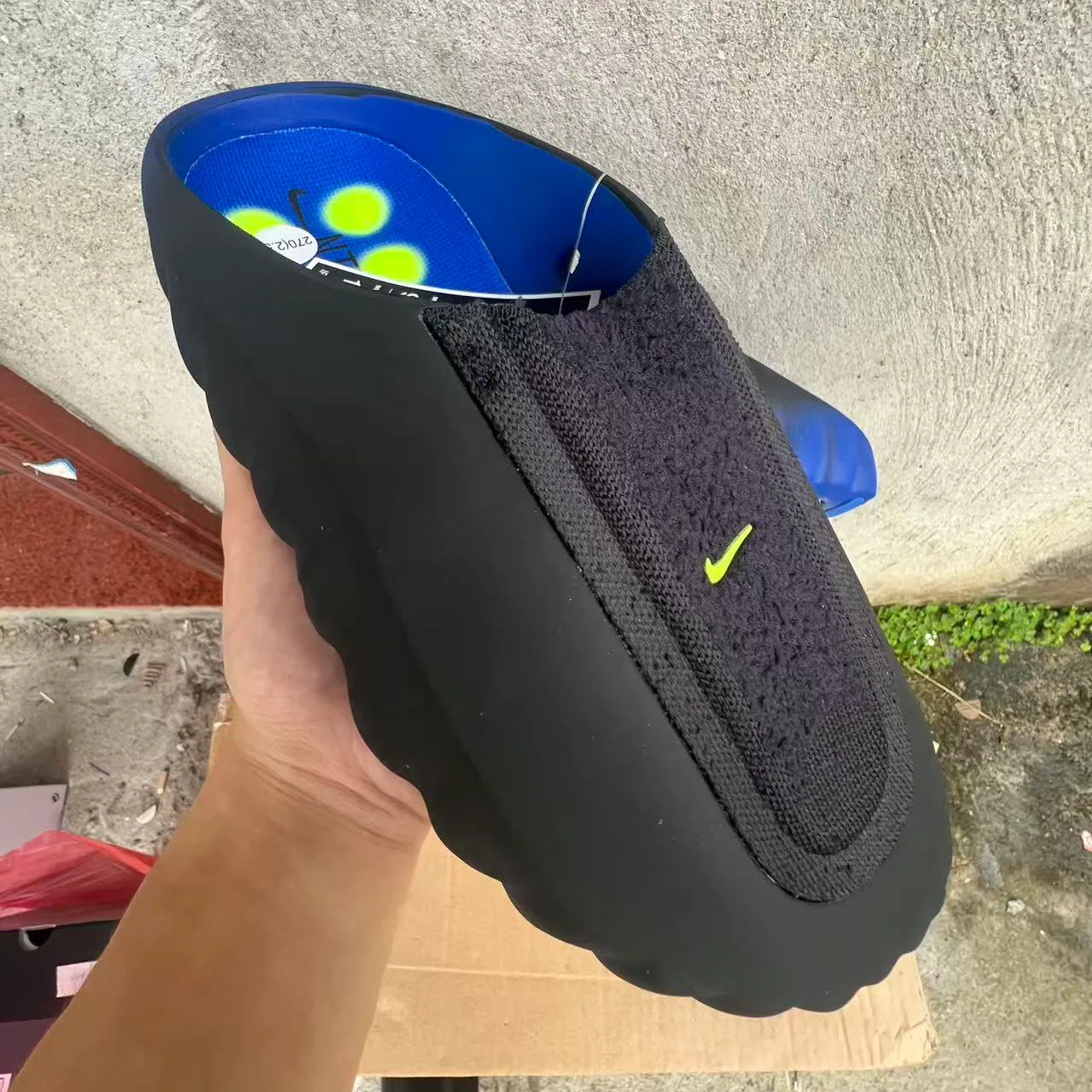 Mind 001 Flyknit "Hyper Royal" Shoes Sneakers - nk0005266 - Image 4