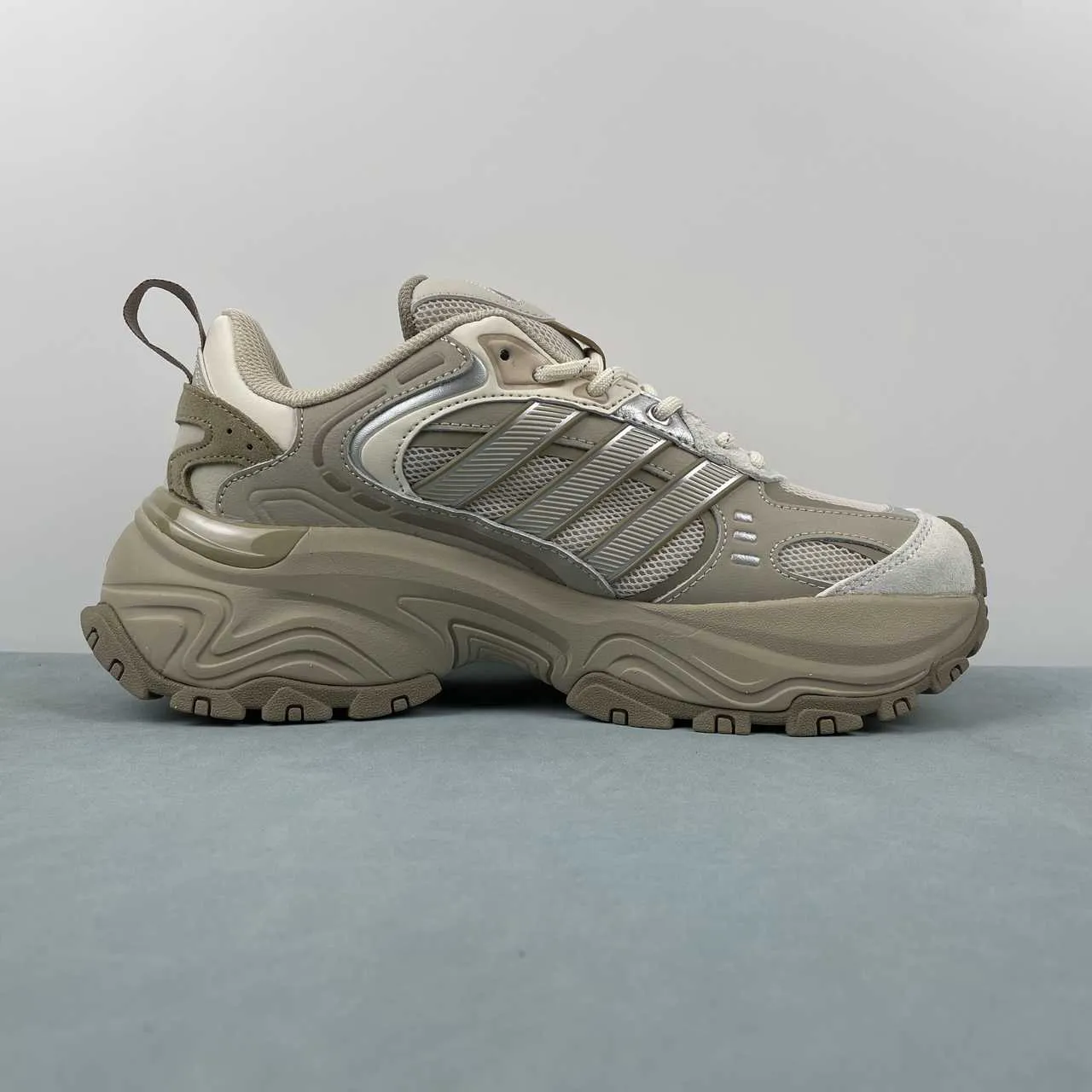 AD Shadow Fever Shoes Sneakers - nk0005358 - Image 3